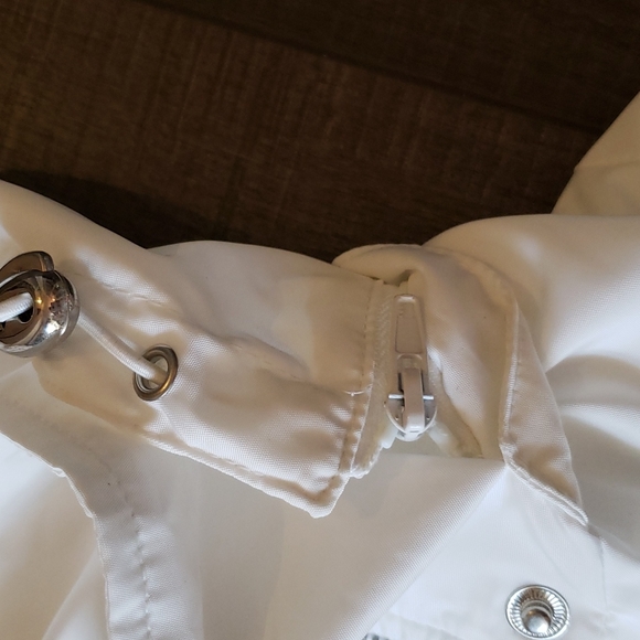 MK Coat - Picture 5 of 7